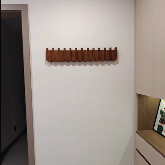 Perchero de pared _madera_11_ganchos_nogal, habitacion - Kaimok Design