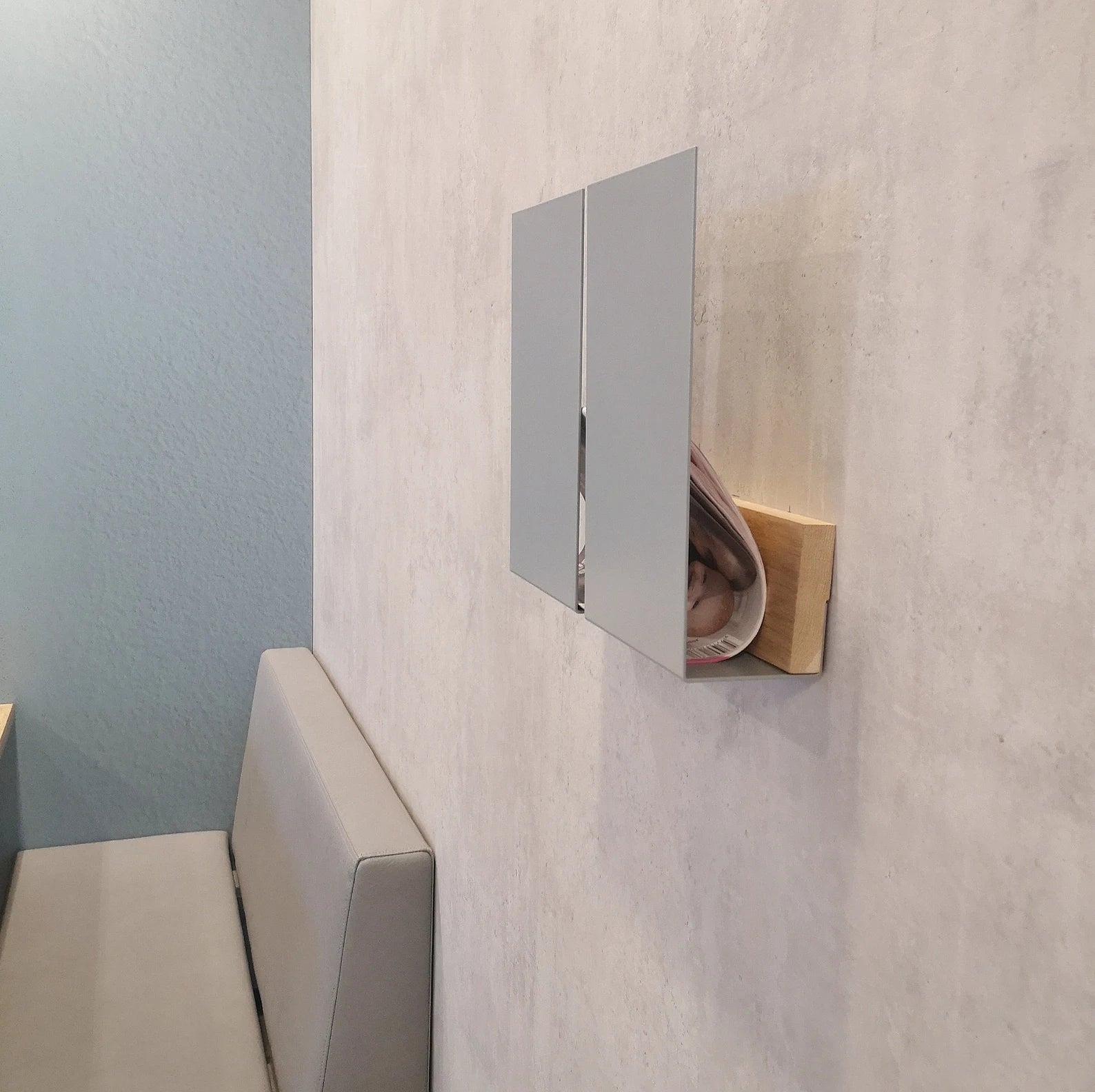 Revistero de pared Faenza KaimoK